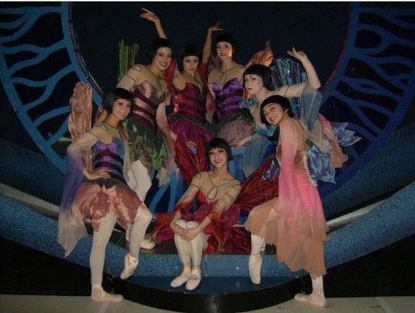 The NBT girls as fairies in David Nixon’s A Midsummer Night’s Dream The NBT girls as fairies in David Nixon’s A Midsummer Night’s Dream
