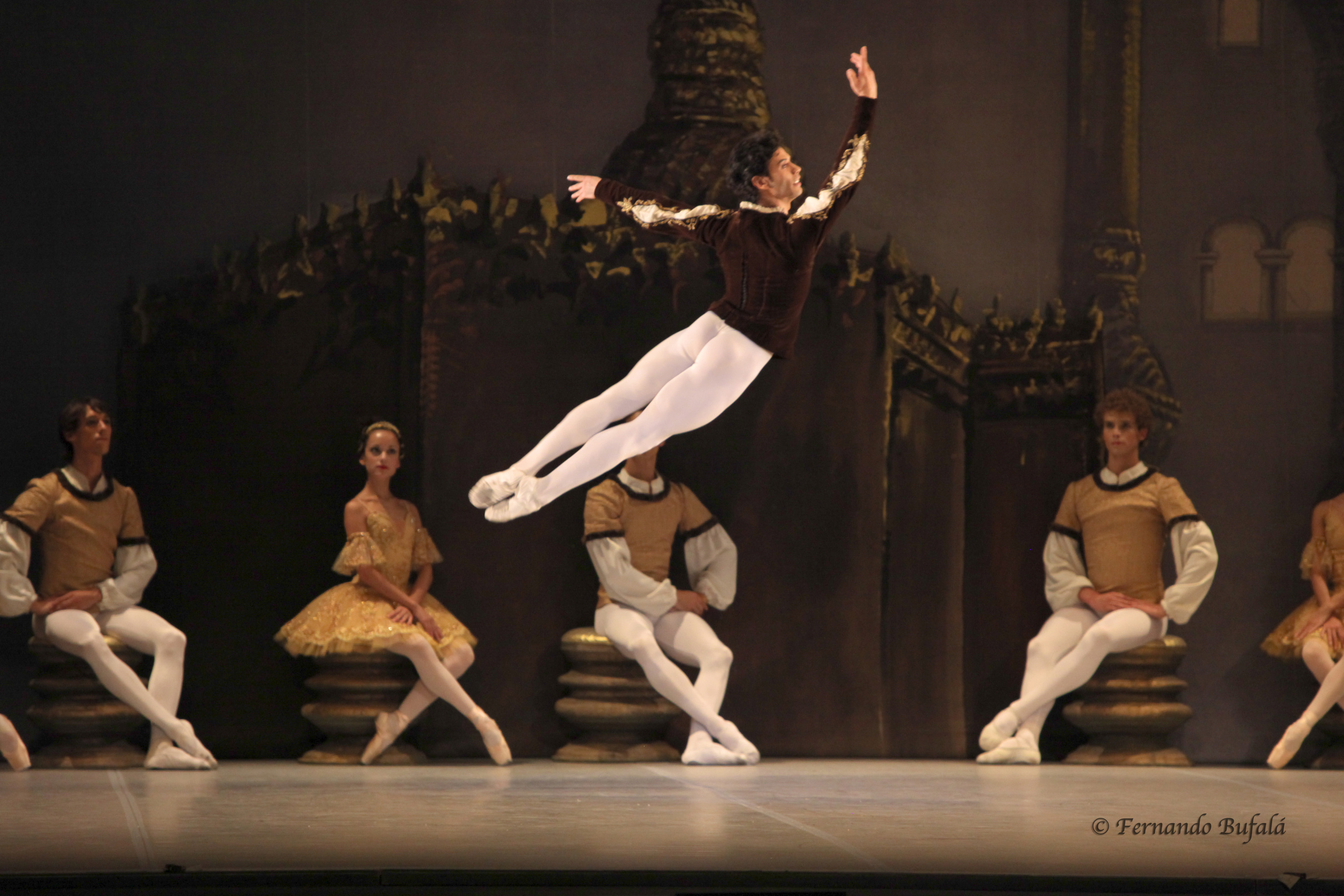 Cupcakes & Conversation with Herman Cornejo, Principal, American Ballet Theatre